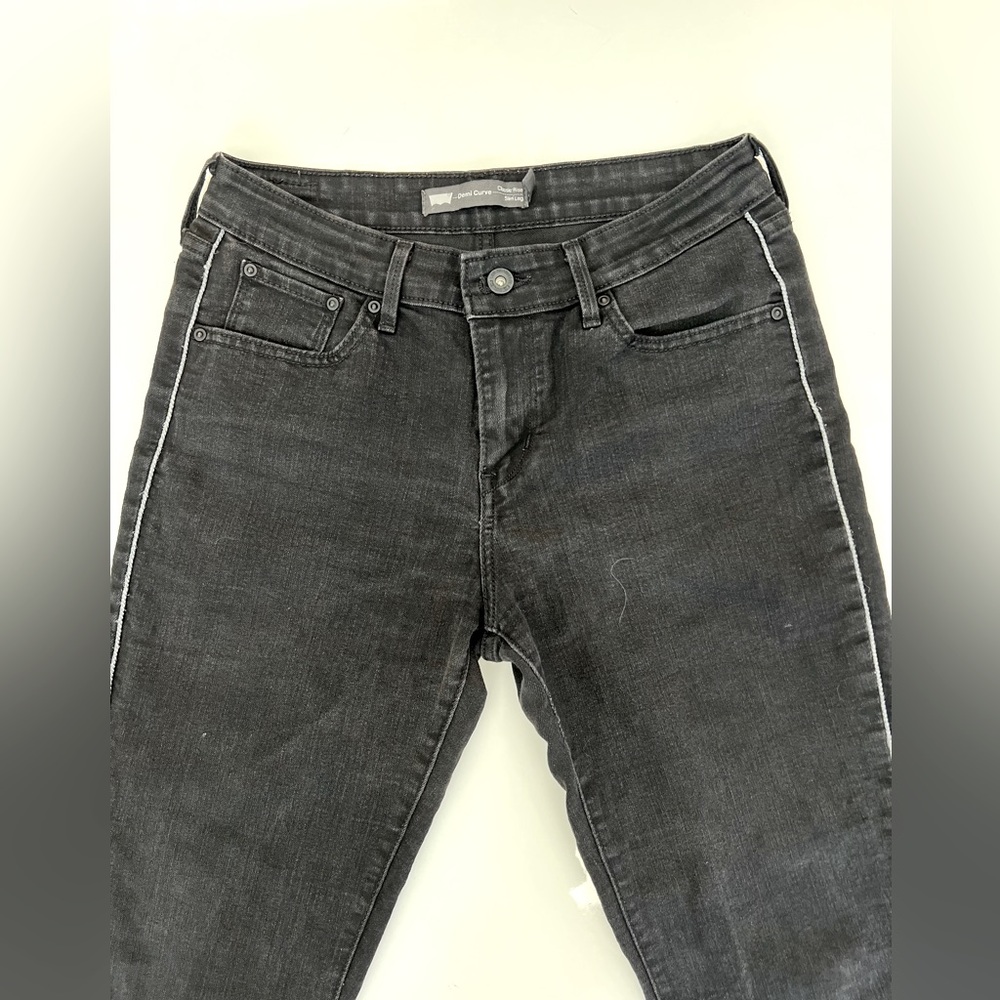 Levi’s Classic Rise Slim Leg